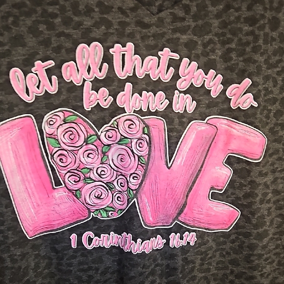 Apparel Lif, Black and gray animal print Graphic ladies Shirt size 2X - Picture 4 of 8